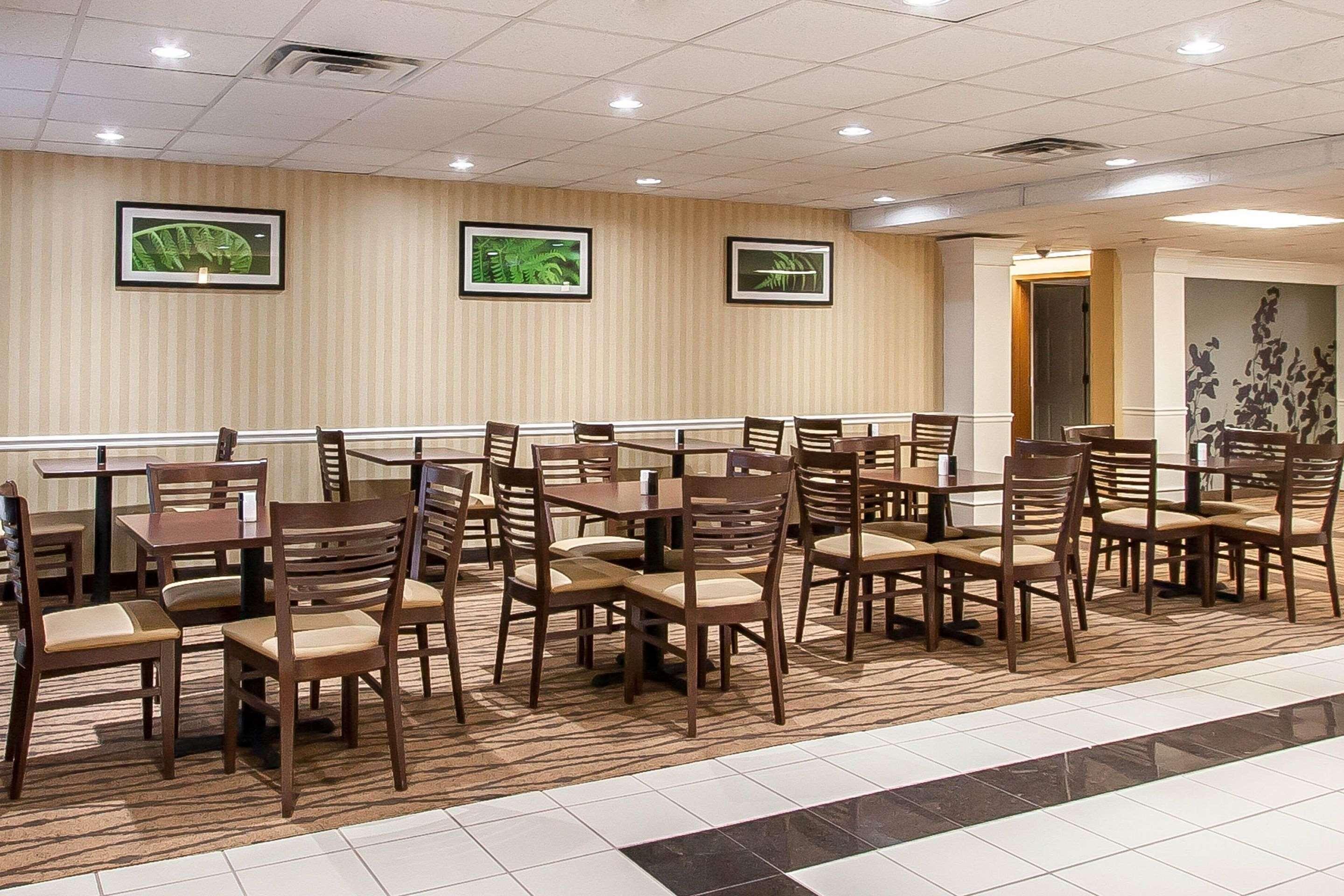 Sleep Inn & Suites Airport Pearl Exterior foto